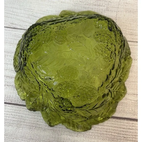 Vintage Green Indiana Glass Loganberry & Leaf Pattern Candy Trinket Dish Bowl - Picture 3 of 4